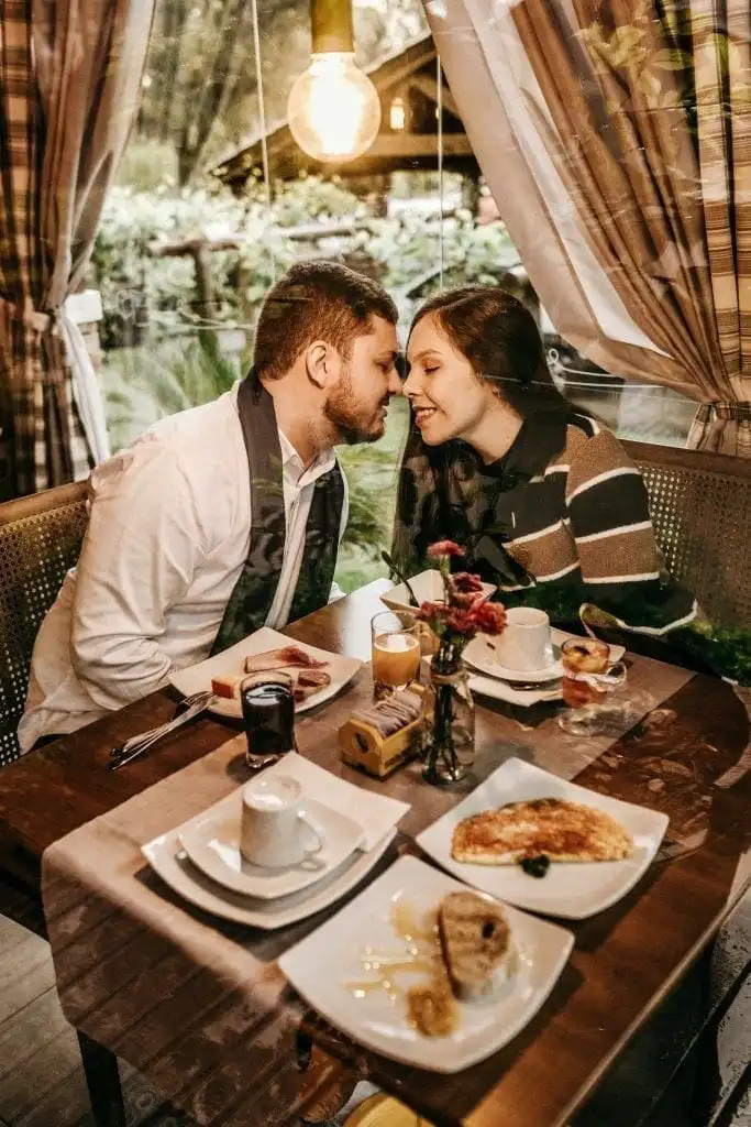 8 Reasons Why Valentine's Day Is Useless 9 Valentine's Day