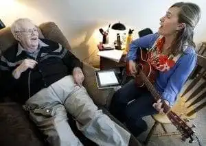Top 5 Amazing Benefits of Listening to Music 14 music therapy