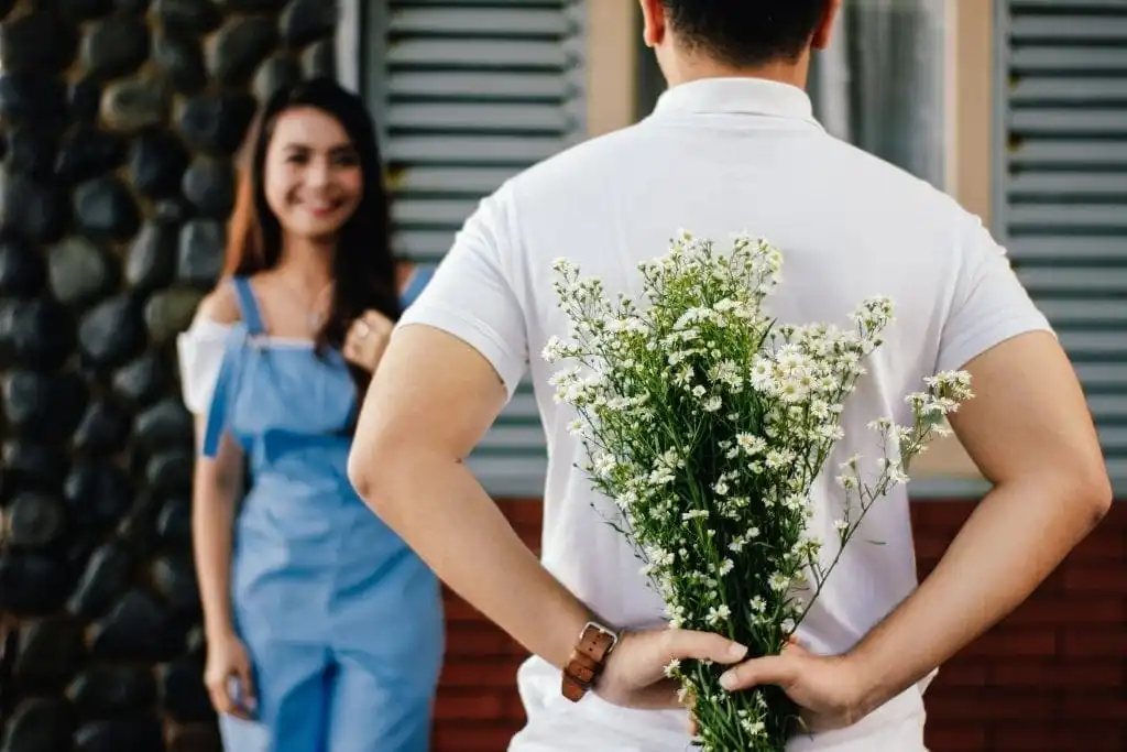 Life Hacks To Save A Relationship 12 surprise