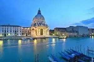 15 Best Places To See The Sunset In Venice 17 15 Best Places To See The Sunset In Venice 7