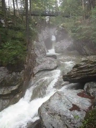 9 Graceful Vermont Waterfalls to Relish 8 Vermont Waterfalls