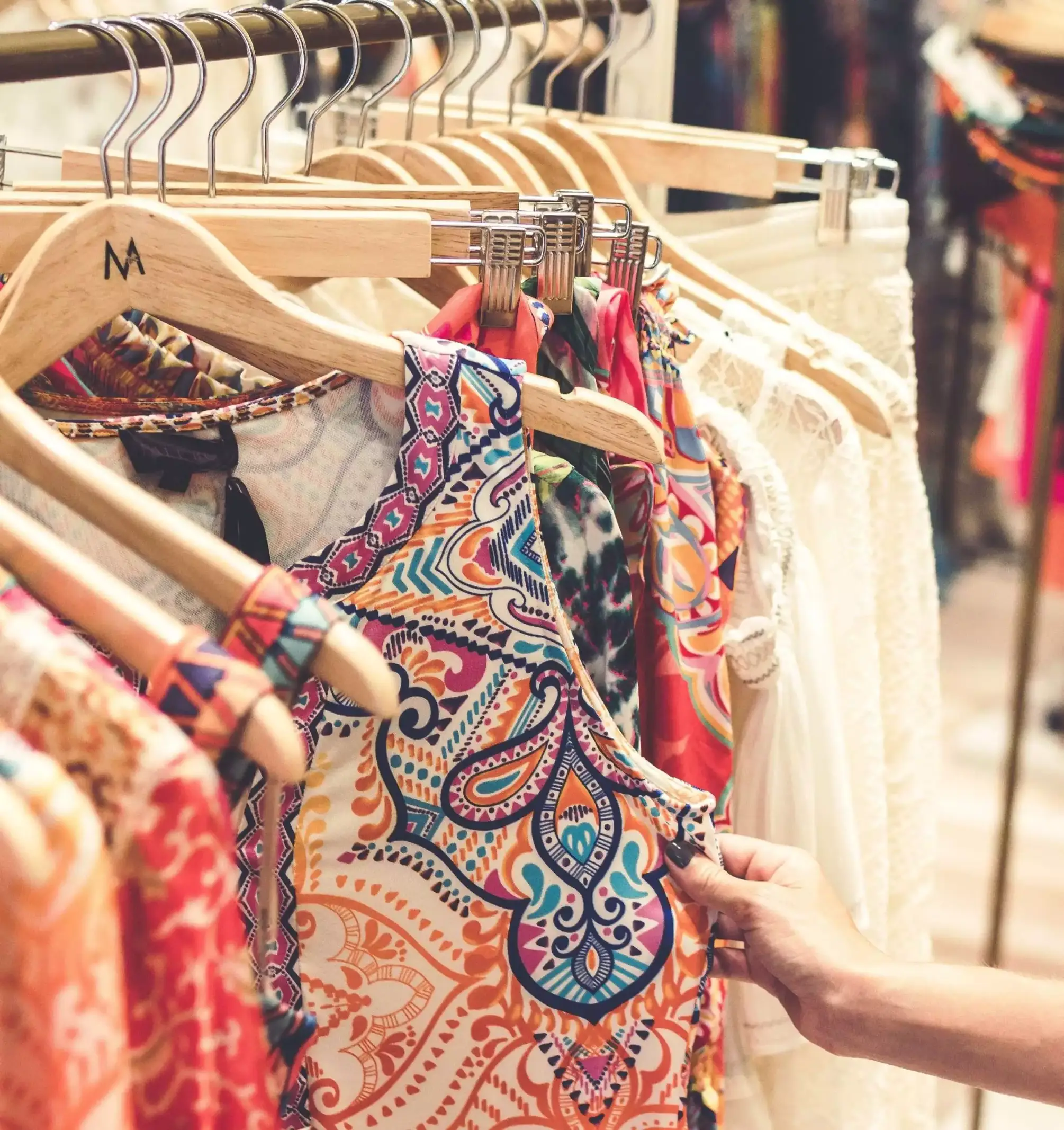 14 Affordable Sustainable Clothing Brands For You 8