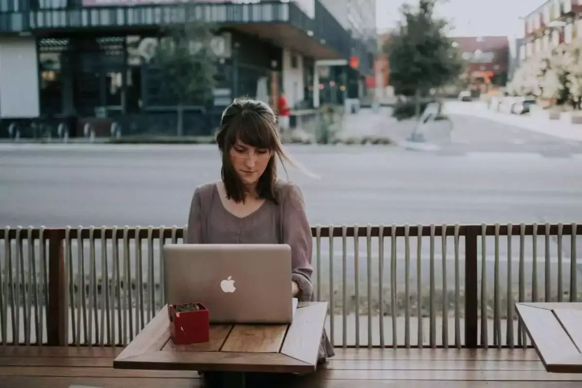 What to Do if You Are Confused About a Career? 7 Simple Tips! 12 How successful people think