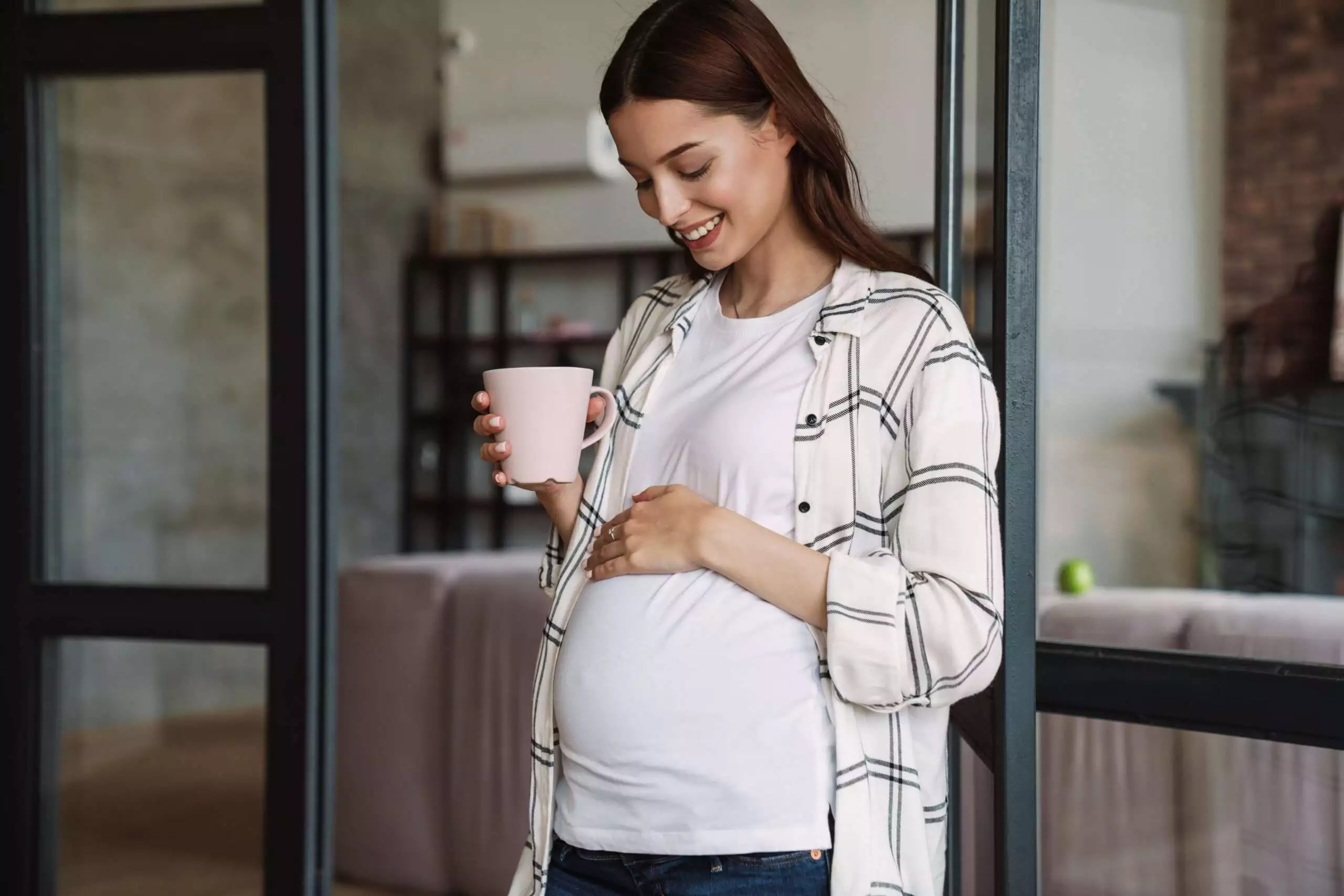 how much coffee can you drink while pregnant