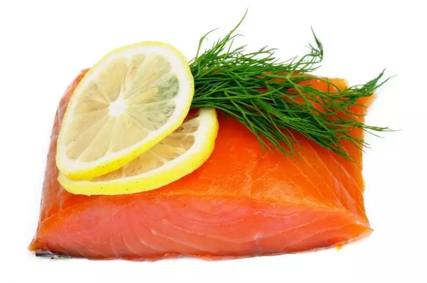 Is smoked salmon healthy