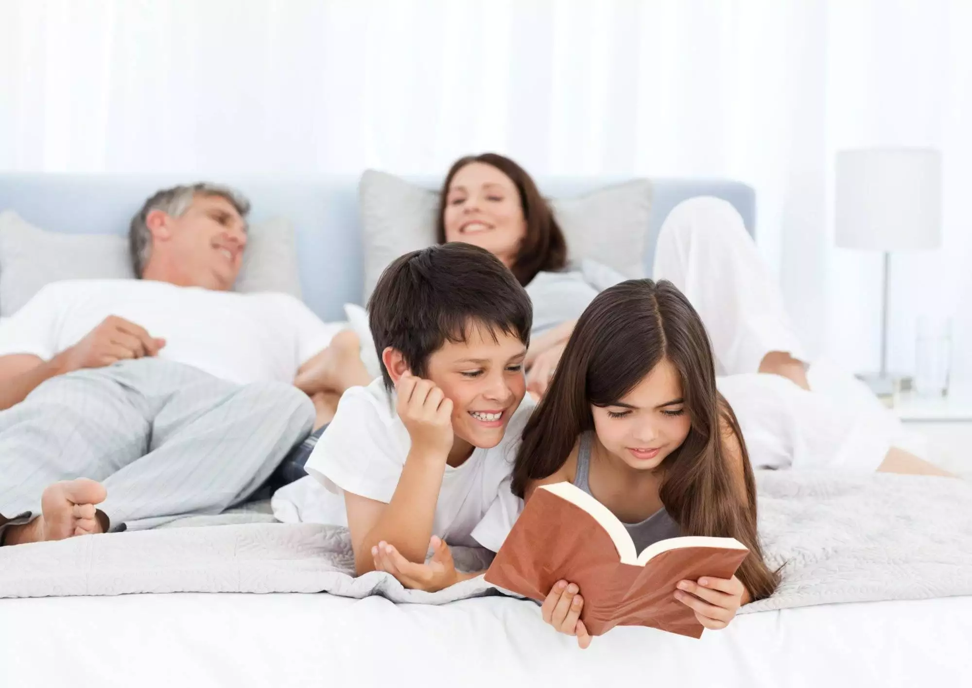 Amazing Benefits of Reading Books and A List of 20 Must Reads! 3