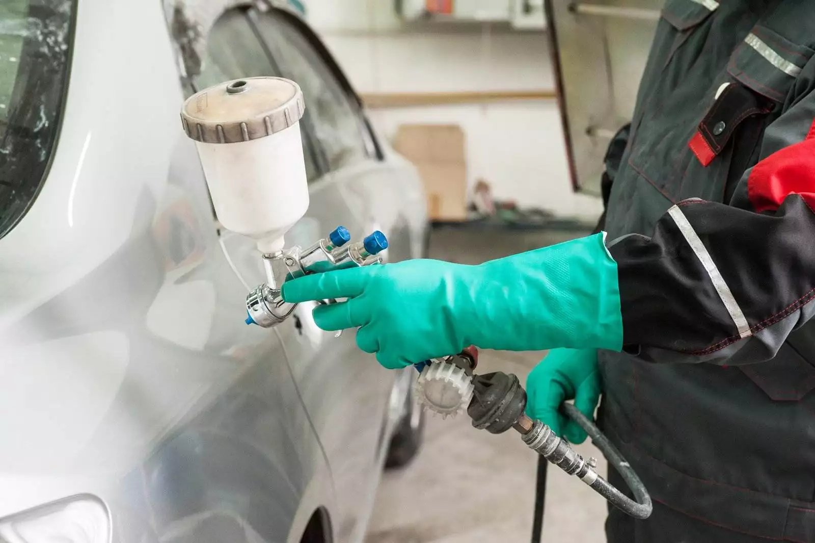 How Much Does it Cost to Paint a Car: 5 Essential Things to Know 4