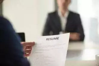 - things to write about yourself while writing a resume